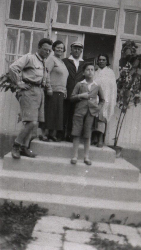Przed domem cioci Horaczkowej w Bieczu, ok.1930